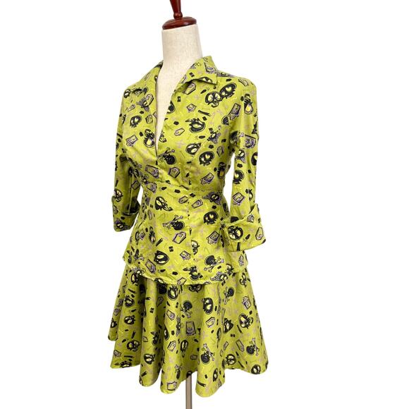 Pinup Couture Lime Green Spooky Skeleton Print 2 Piece Set Top & Skirt Sz S - Picture 3 of 13